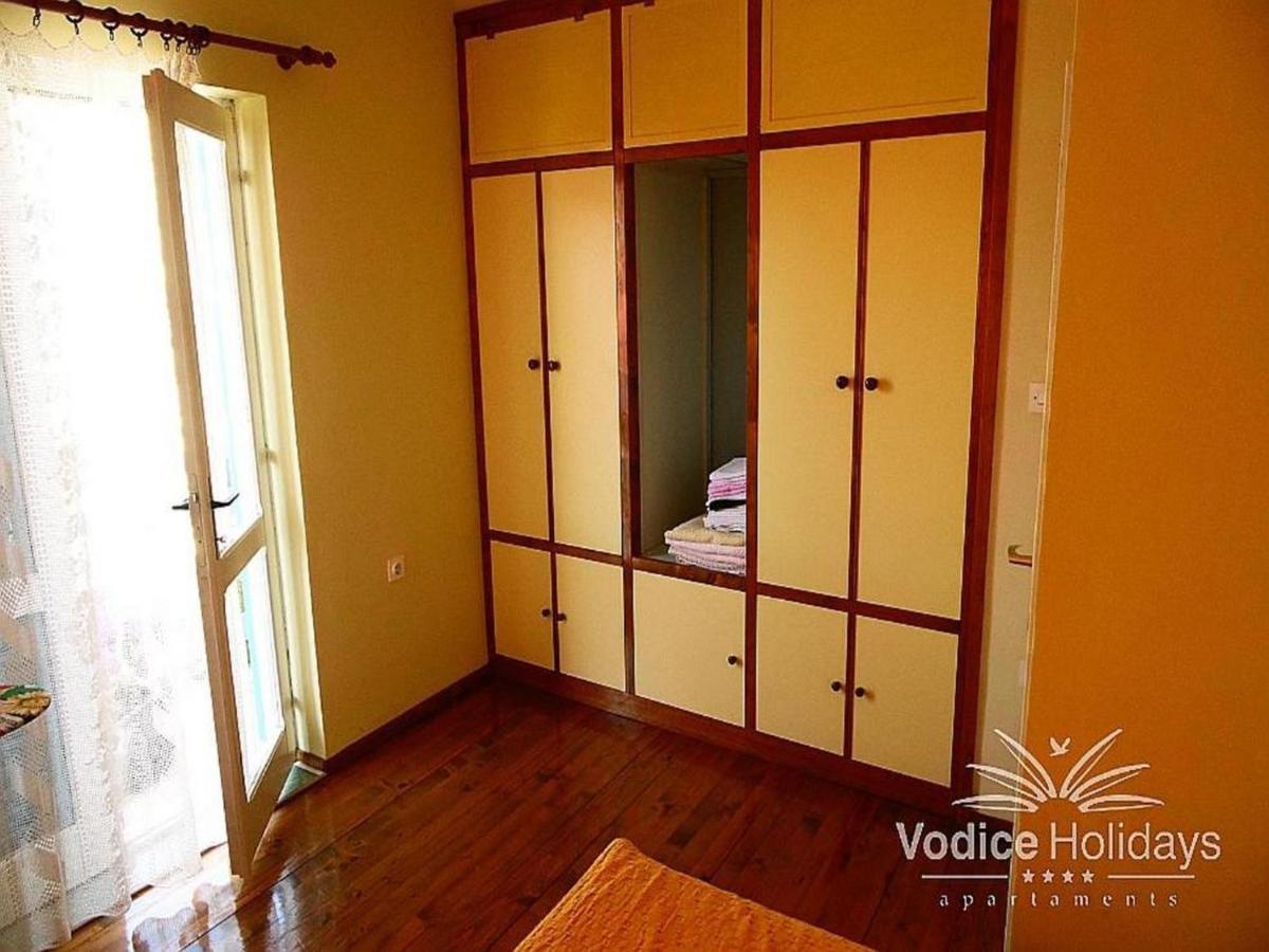Apartman Ena Водице Екстериор снимка